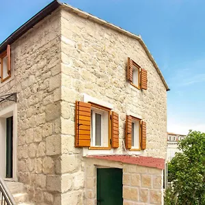 Maki Stone House - Parking On Request ! Apartamento