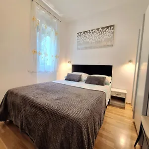 Vjeko Apartment