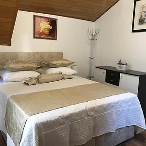Center Neno Apartment
